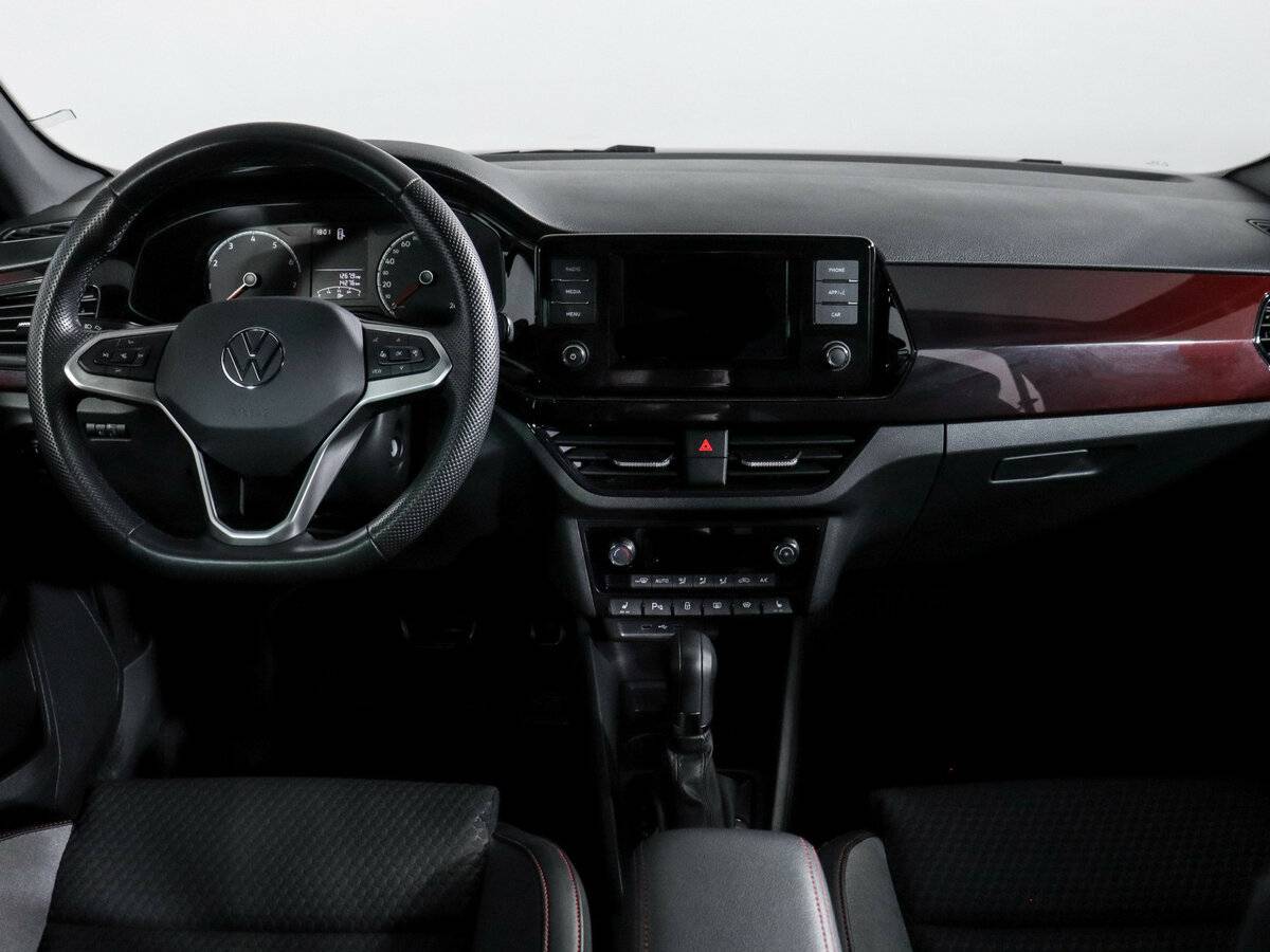 Volkswagen Polo с пробегом — 2021 год. Фото: #9