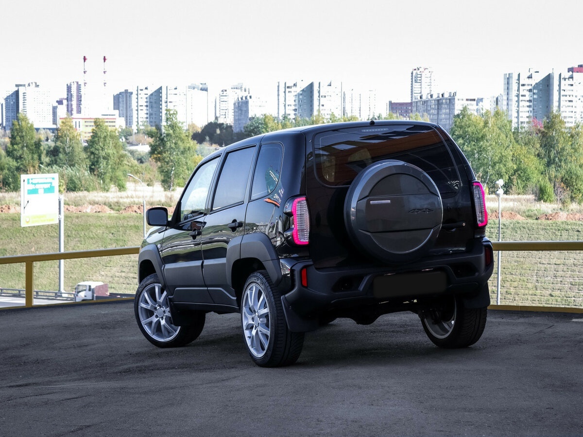 Lada (ВАЗ) Niva Travel с пробегом — 2023 год. Фото: #17