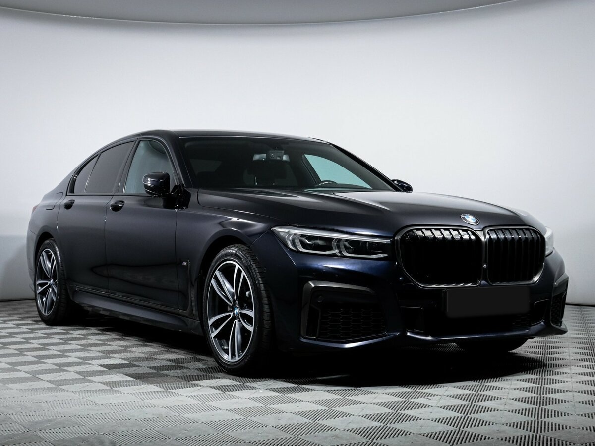 BMW 7 серии с пробегом — 2021 год. Фото: #2