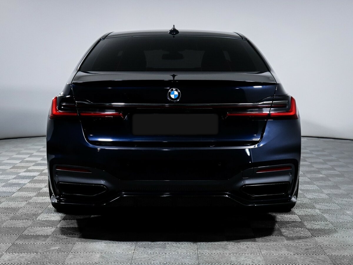 BMW 7 серии с пробегом — 2021 год. Фото: #5