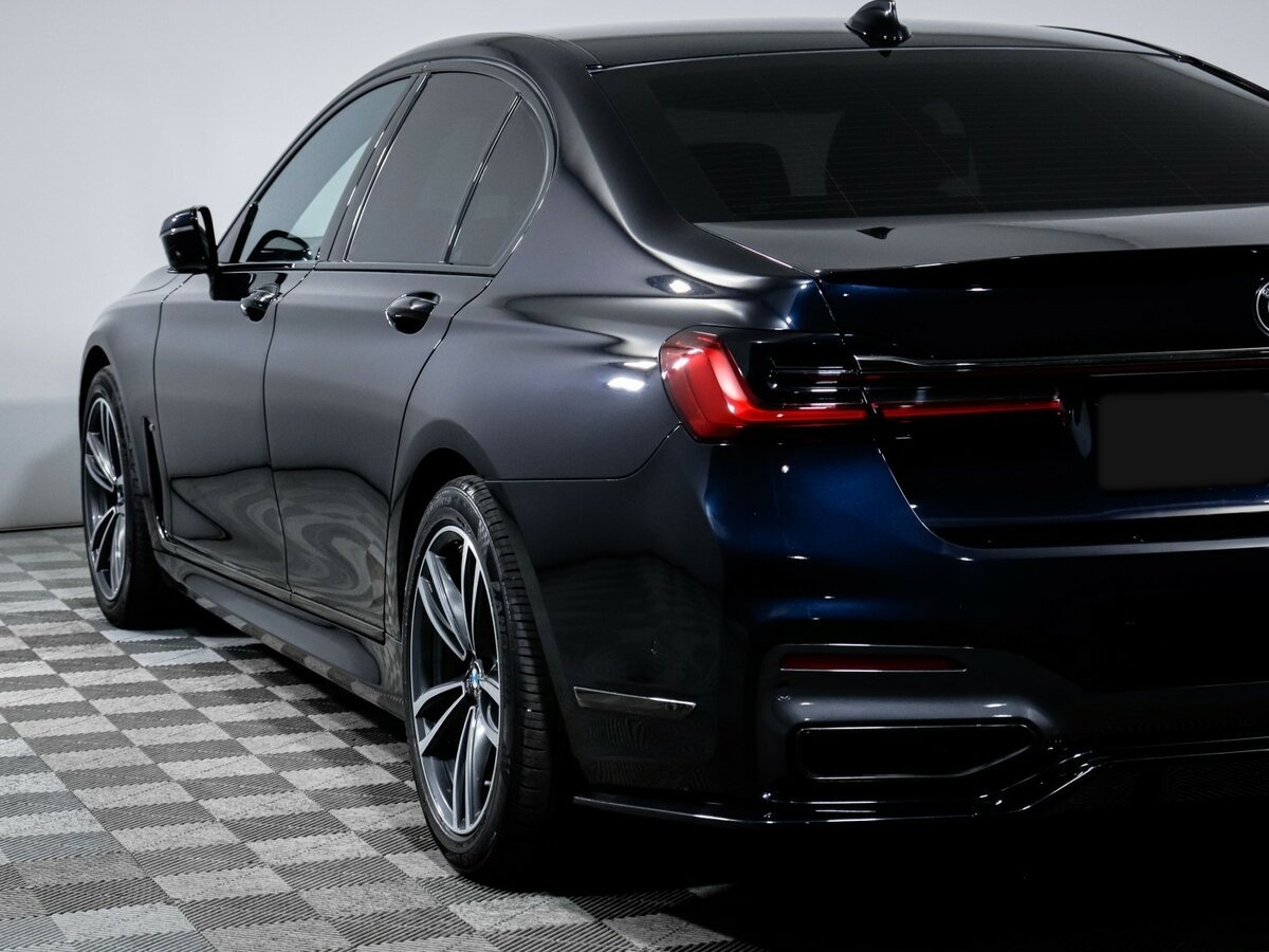 BMW 7 серии с пробегом — 2021 год. Фото: #15