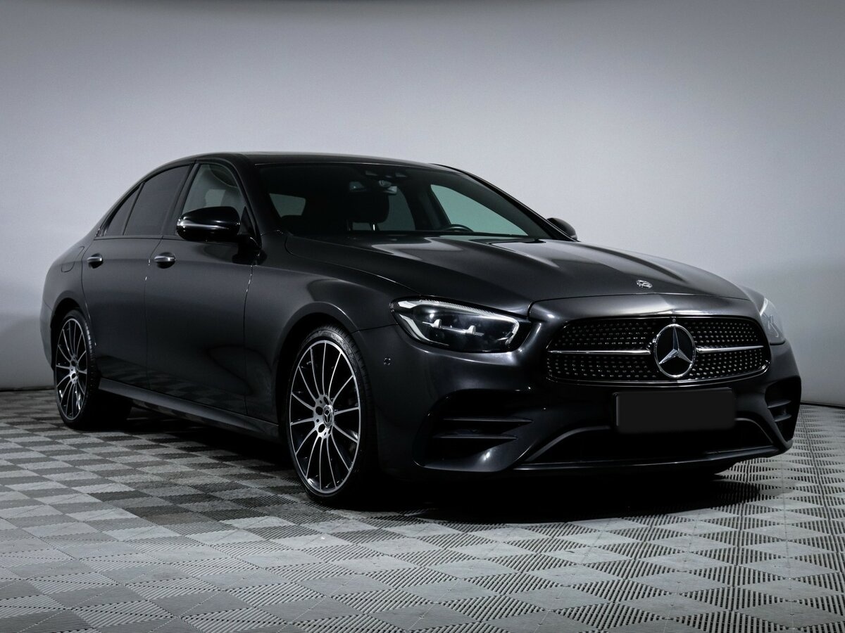 Mercedes-Benz E-Класс с пробегом — 2020 год. Фото: #2