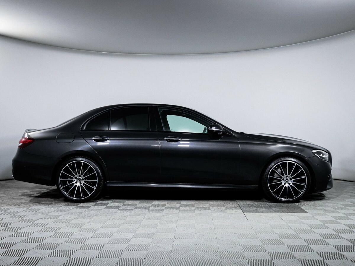 Mercedes-Benz E-Класс с пробегом — 2020 год. Фото: #3