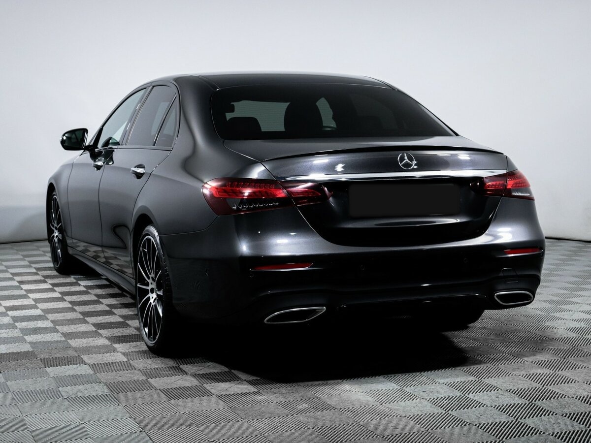 Mercedes-Benz E-Класс с пробегом — 2020 год. Фото: #6