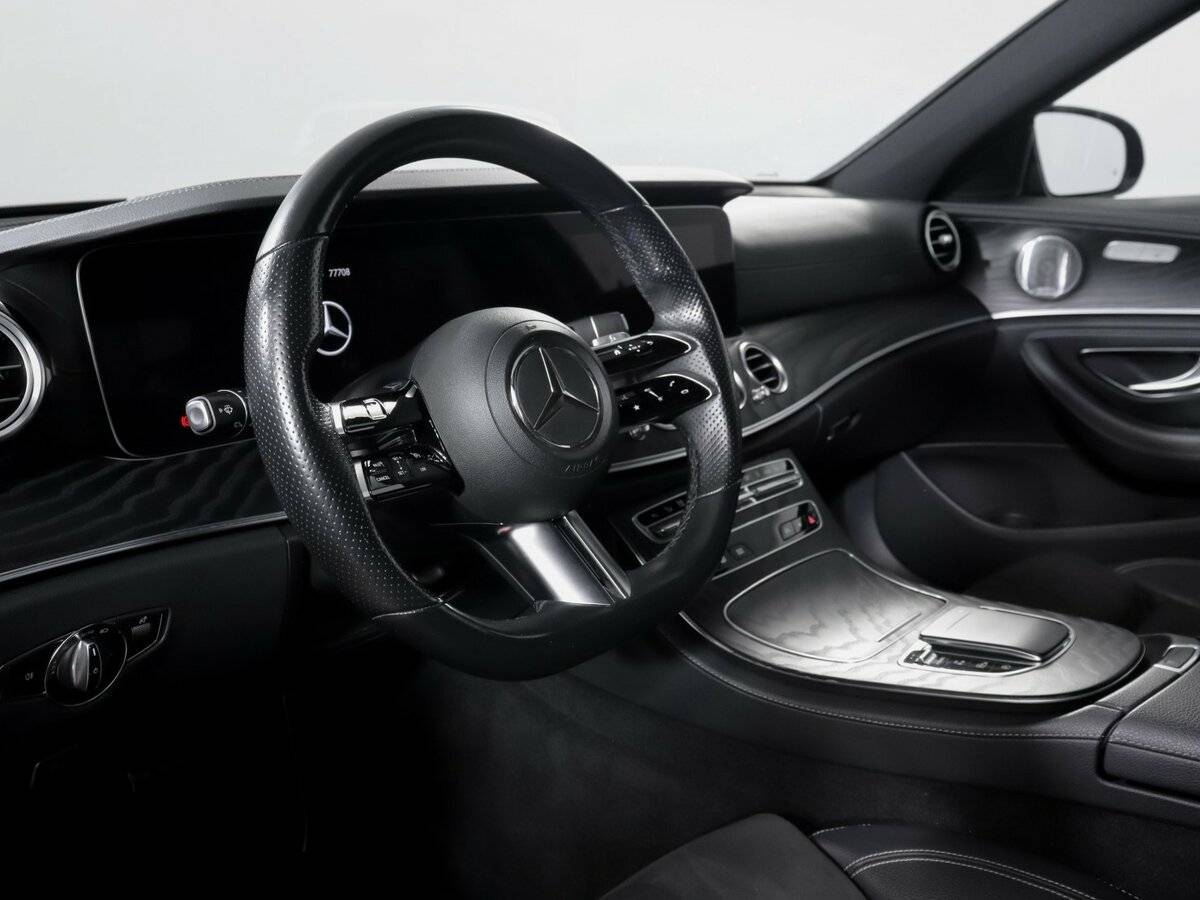 Mercedes-Benz E-Класс с пробегом — 2020 год. Фото: #12
