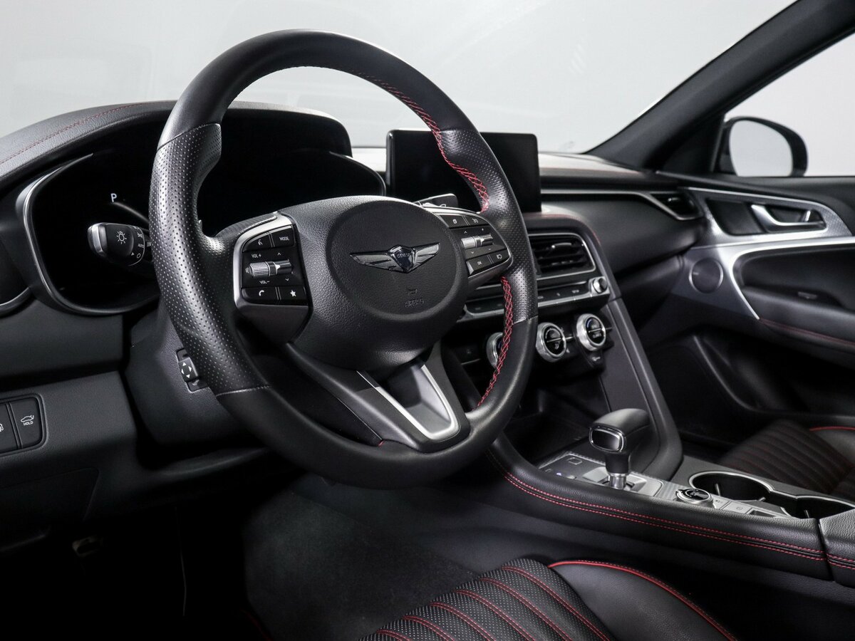 Genesis G70 с пробегом — 2022 год. Фото: #10