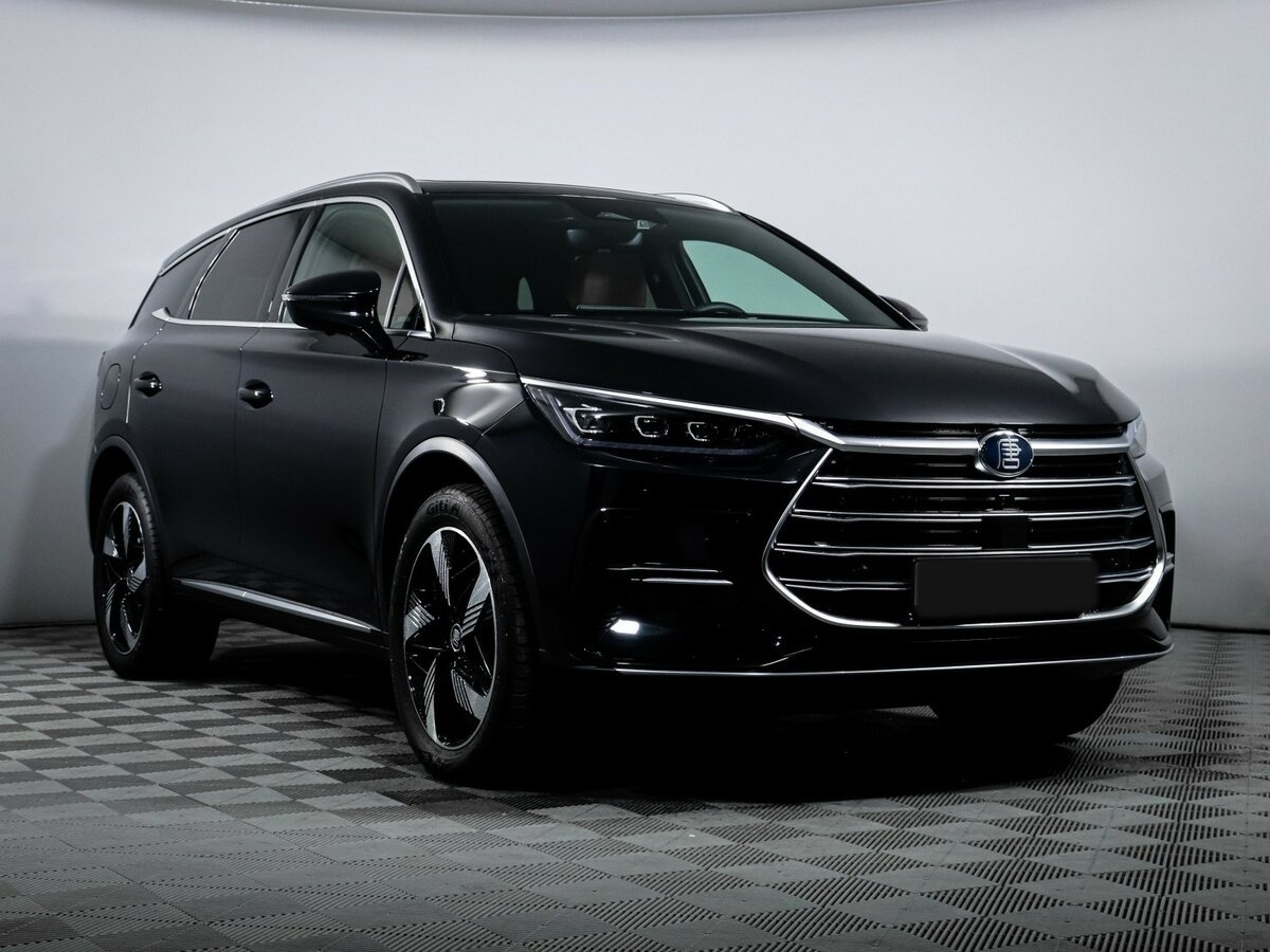 BYD Tang с пробегом — 2023 год. Фото: #2