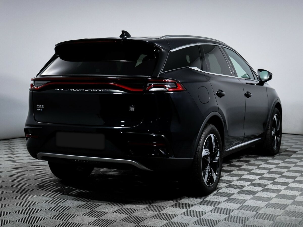 BYD Tang с пробегом — 2023 год. Фото: #4