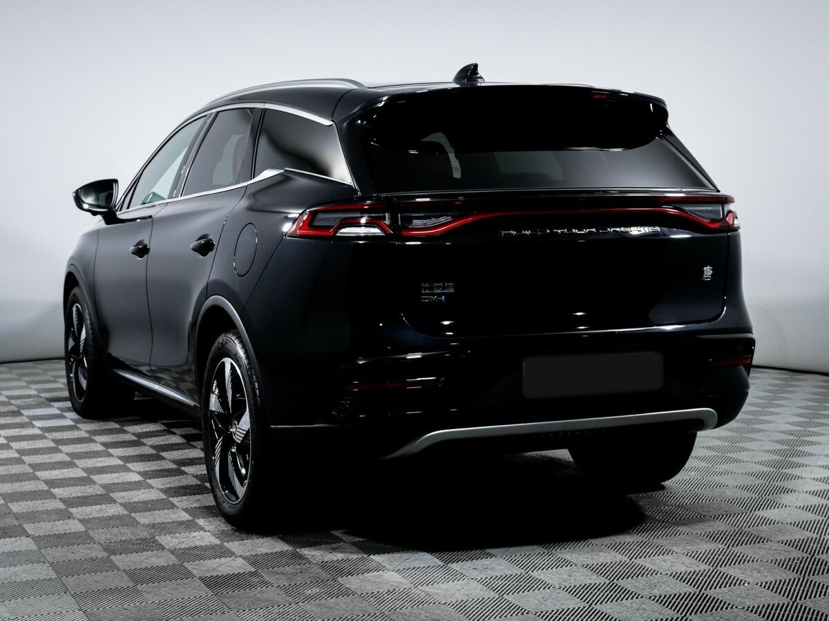 BYD Tang с пробегом — 2023 год. Фото: #6