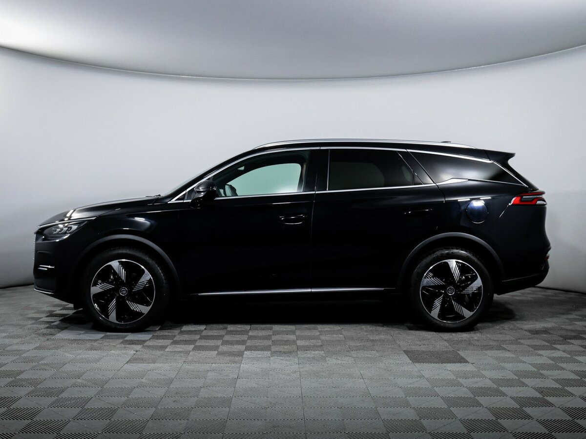 BYD Tang с пробегом — 2023 год. Фото: #7