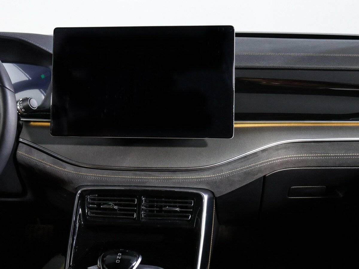 BYD Tang с пробегом — 2023 год. Фото: #12