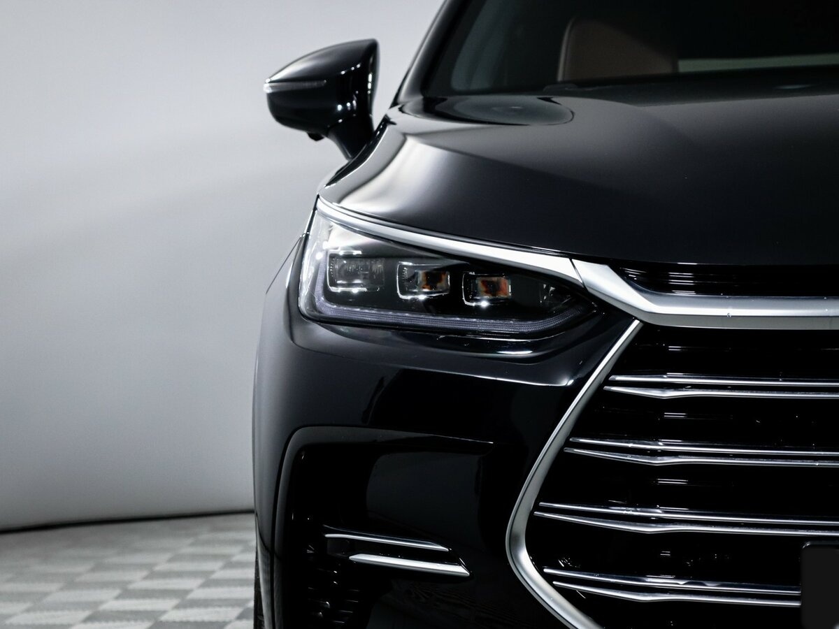 BYD Tang с пробегом — 2023 год. Фото: #15