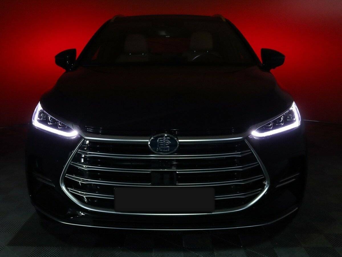 BYD Tang с пробегом — 2023 год. Фото: #27