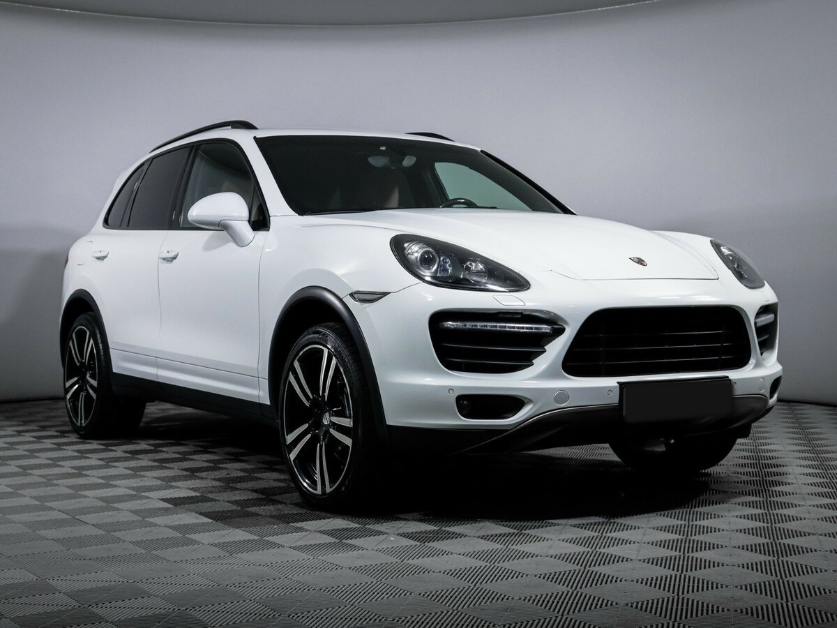 Porsche Cayenne с пробегом — 2013 год. Фото: #2