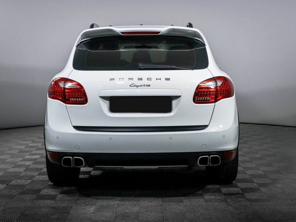 Porsche Cayenne с пробегом — 2013 год. Фото: #5