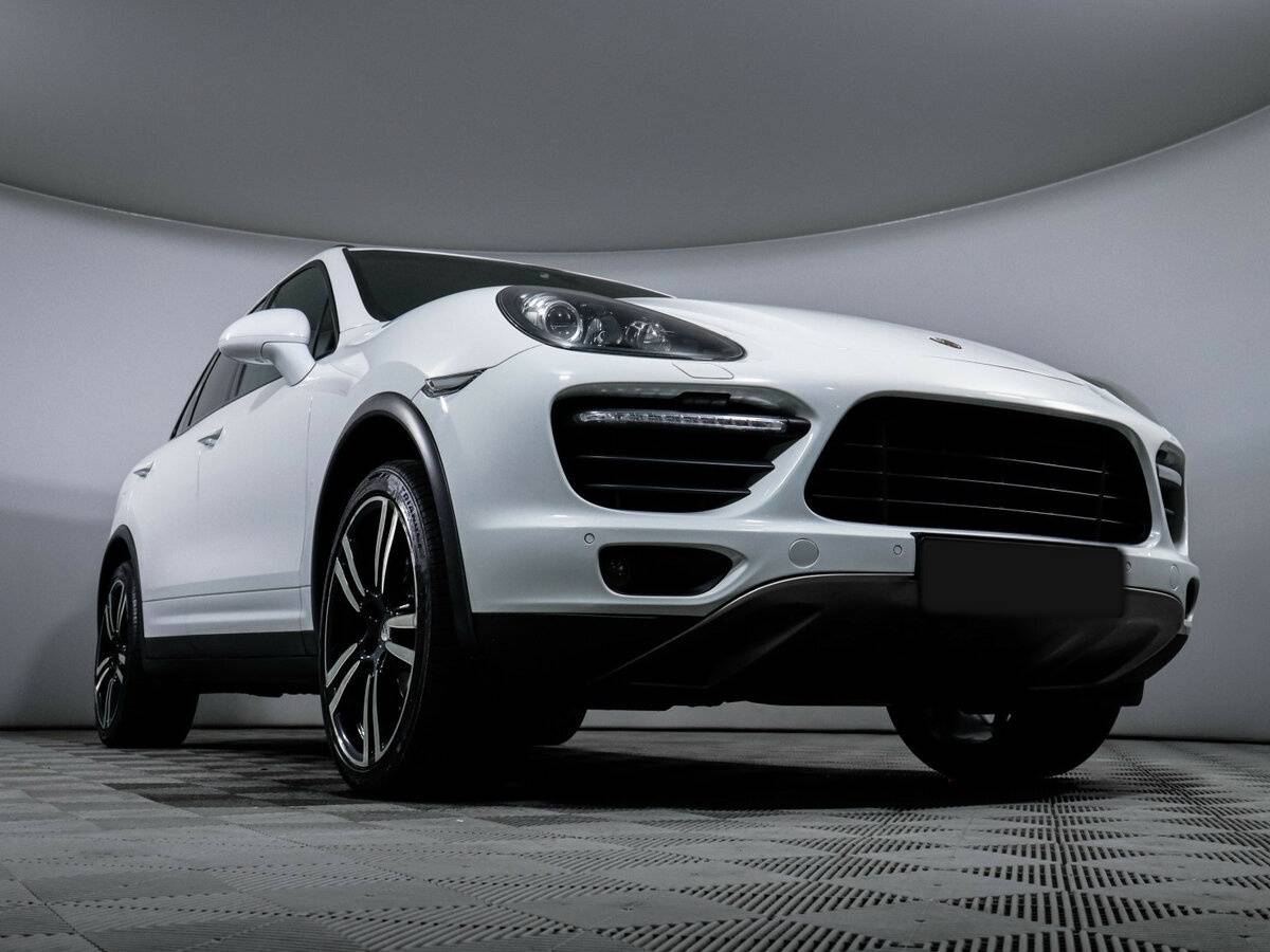 Porsche Cayenne с пробегом — 2013 год. Фото: #16