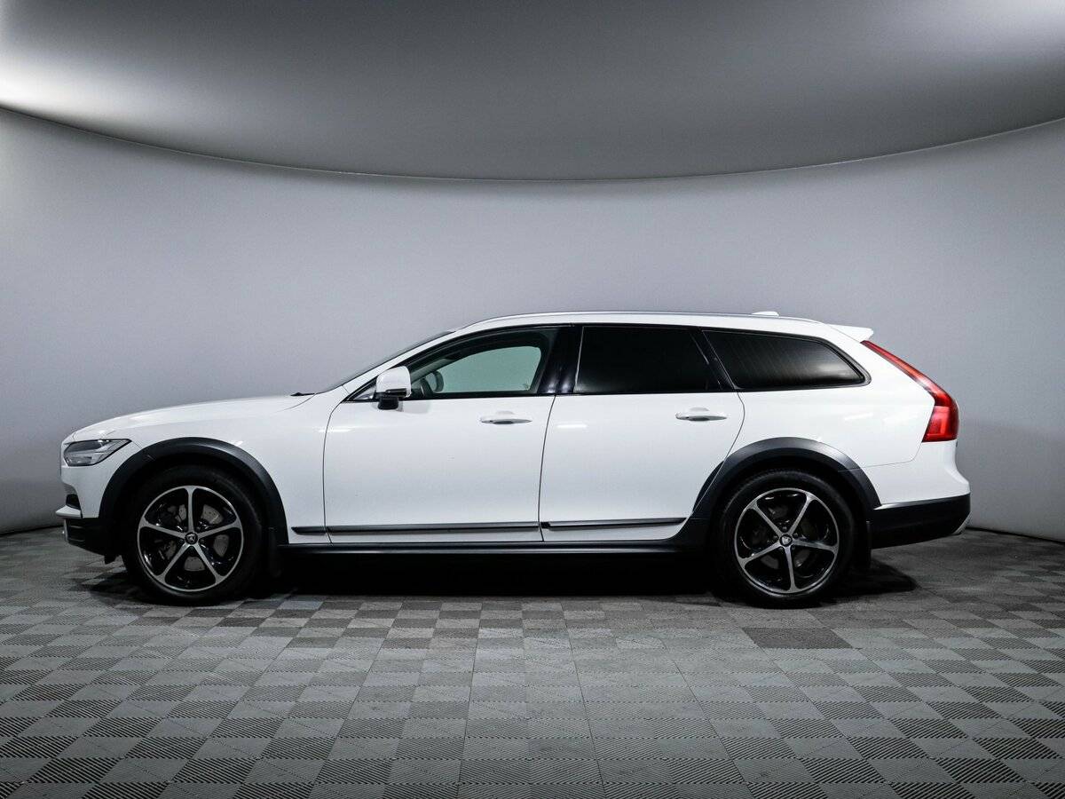 Volvo V90 Cross Country с пробегом — 2019 год. Фото: #7