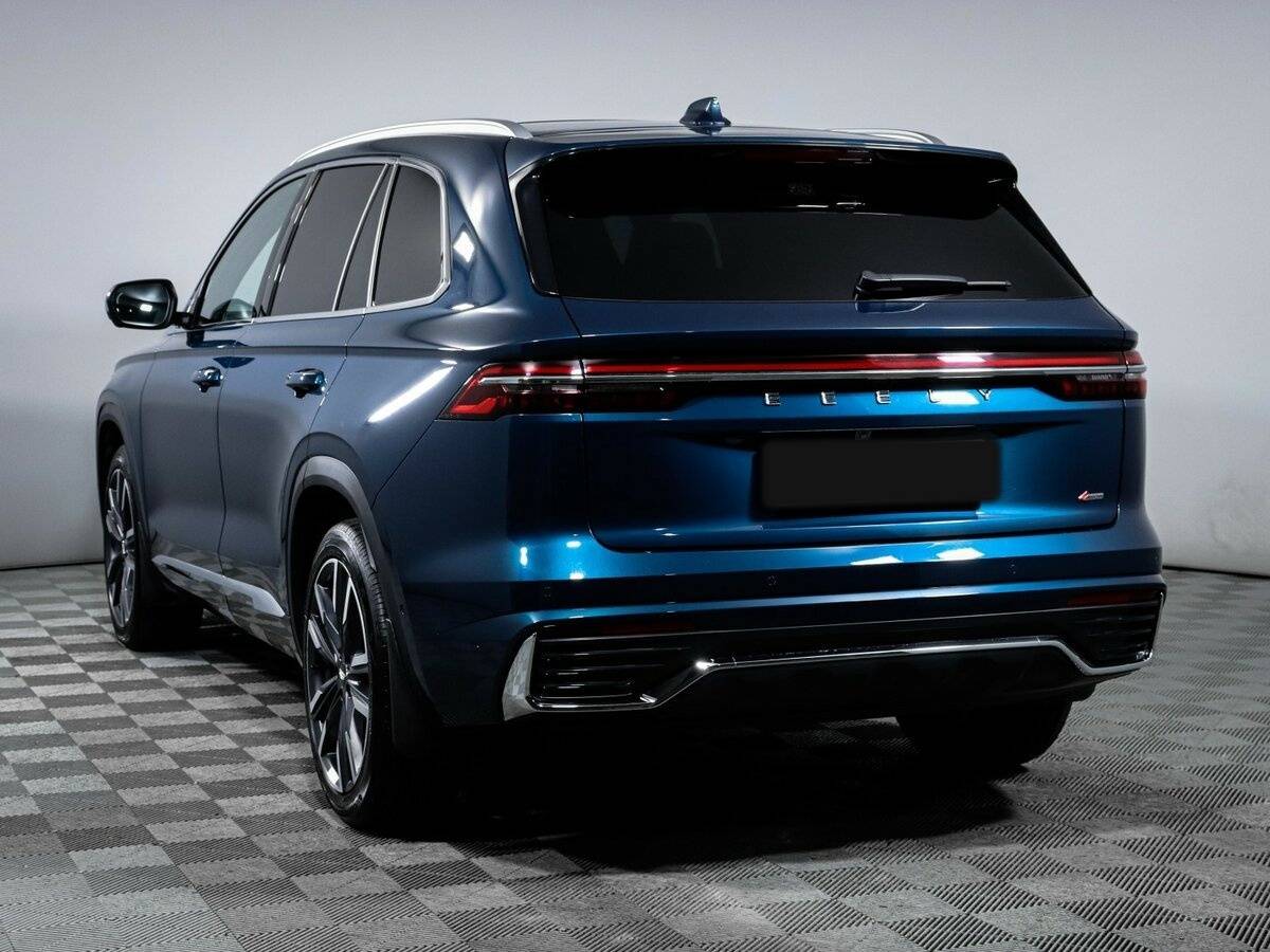 Geely Monjaro с пробегом — 2023 год. Фото: #6