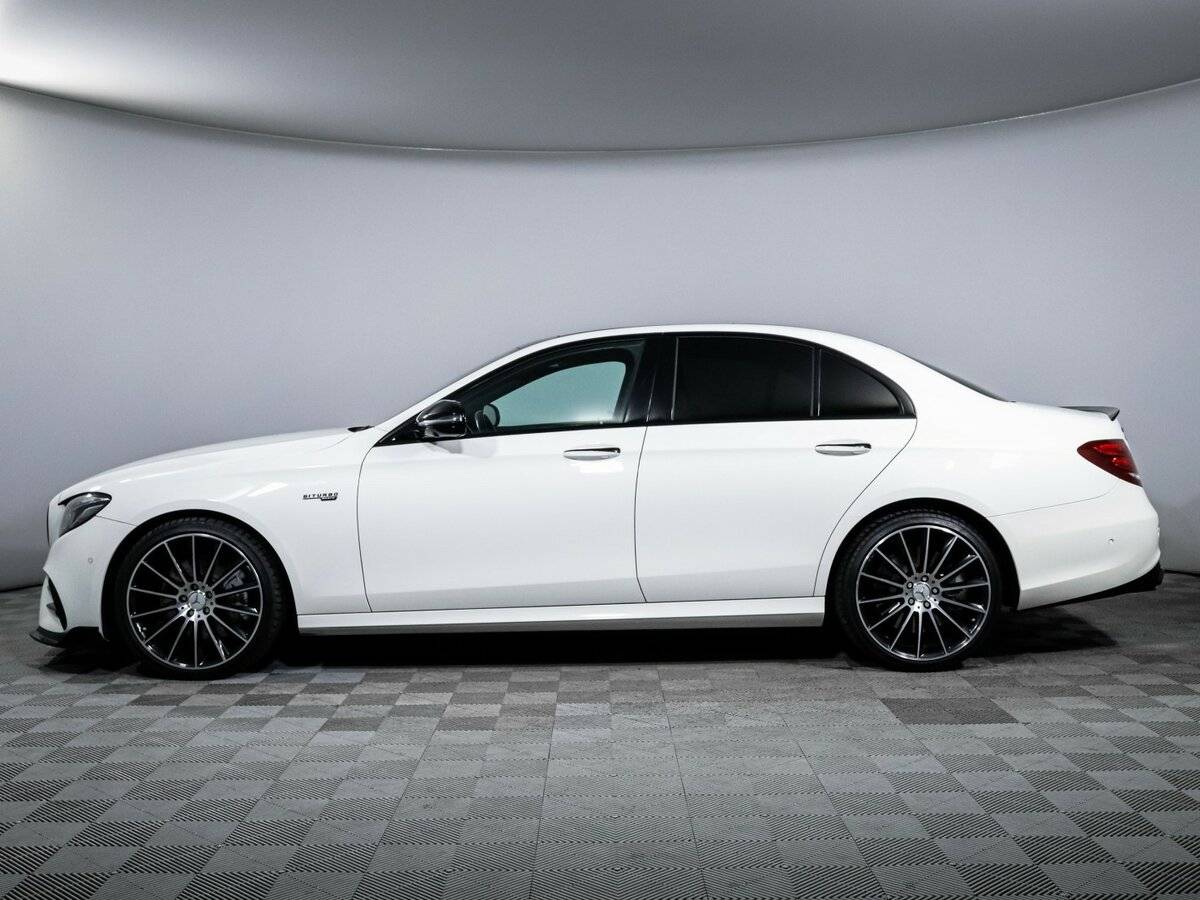 Mercedes-Benz E-Класс AMG с пробегом — 2017 год. Фото: #7