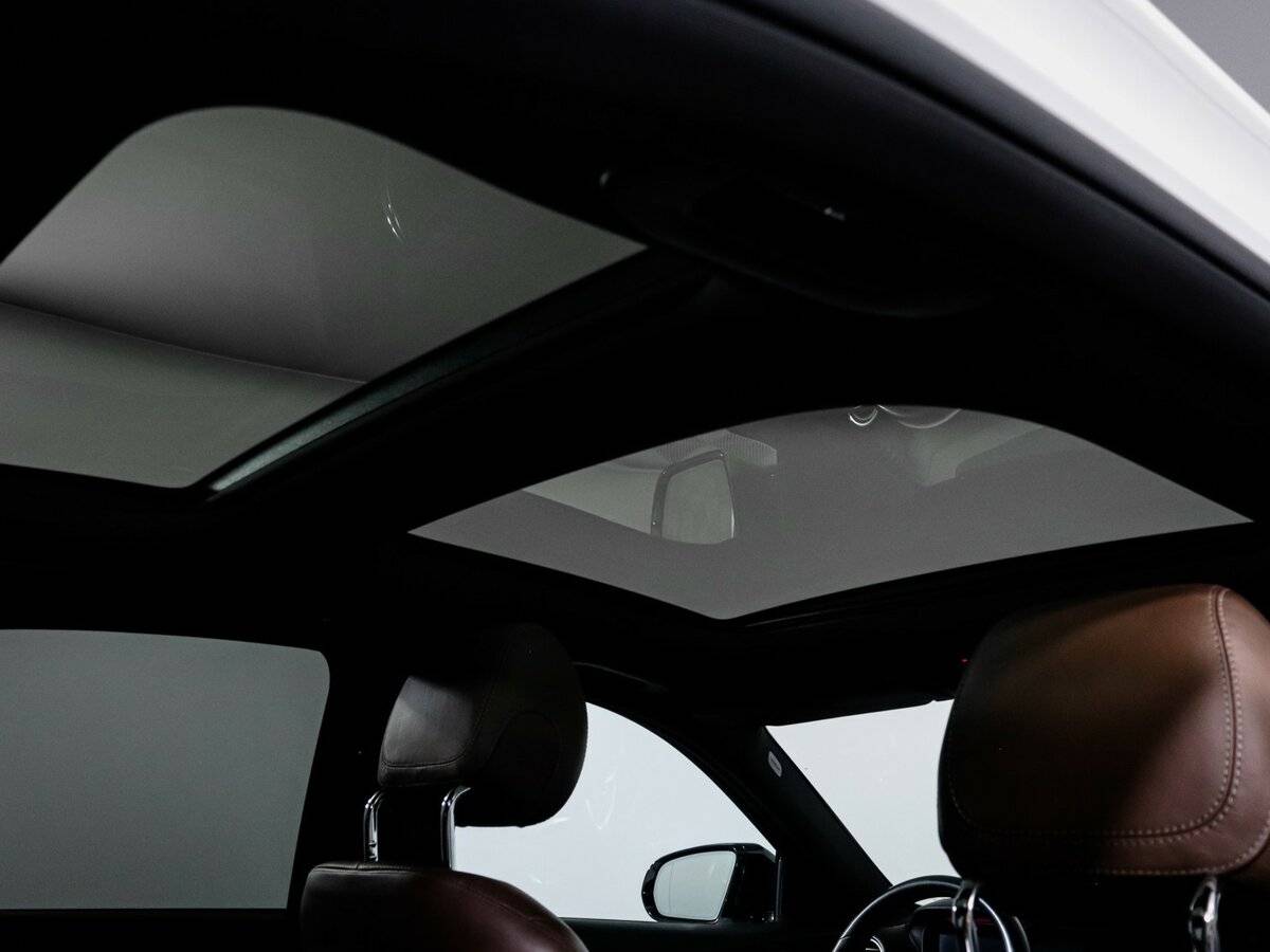 Mercedes-Benz E-Класс AMG с пробегом — 2017 год. Фото: #18