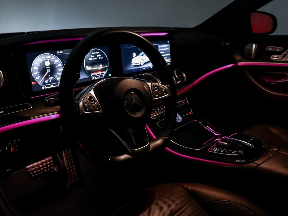 Mercedes-Benz E-Класс AMG с пробегом — 2017 год. Фото: #29