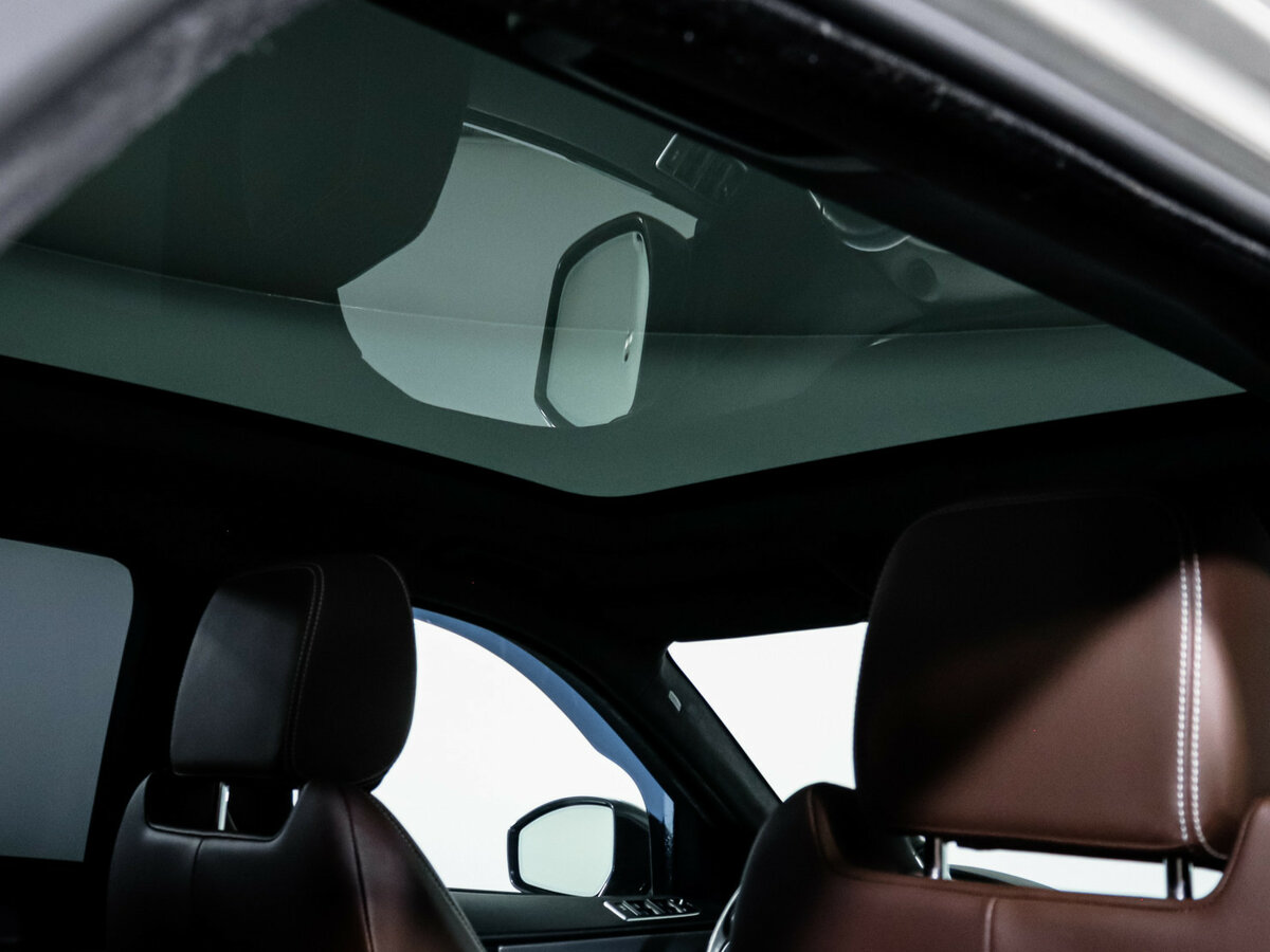 Jaguar F-Pace с пробегом — 2016 год. Фото: #18