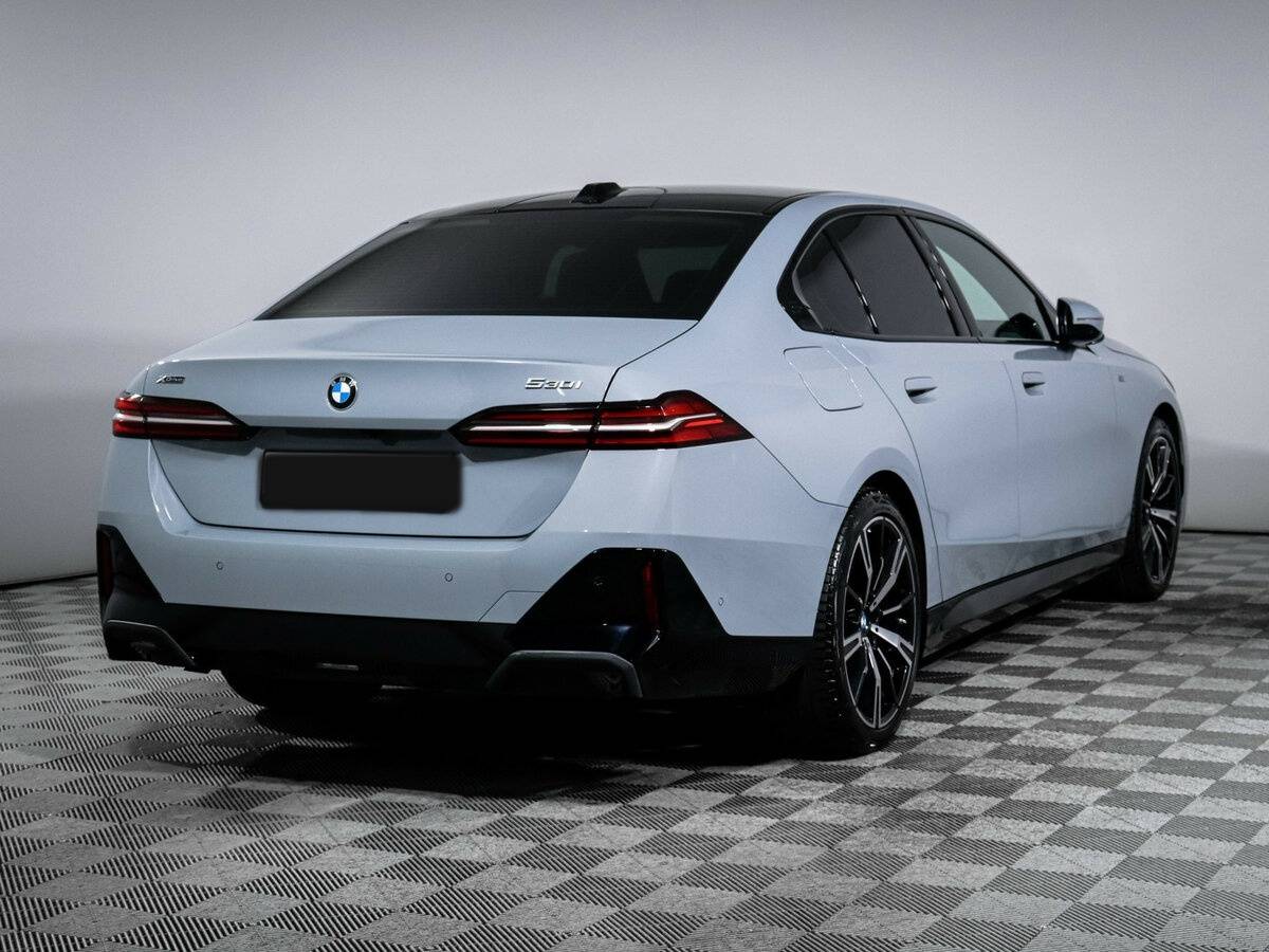 BMW 5 серии с пробегом — 2023 год. Фото: #4
