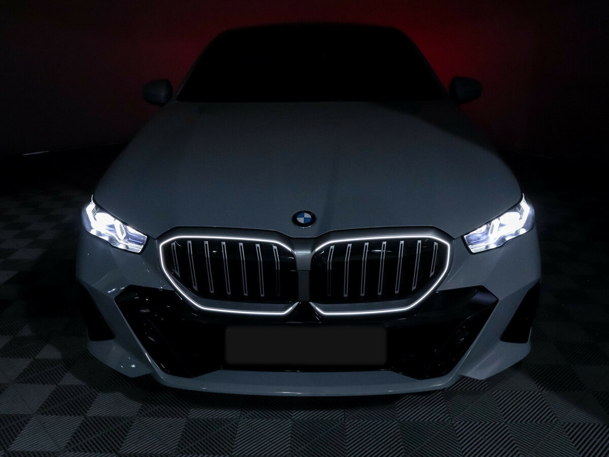 BMW 5 серии с пробегом — 2023 год. Фото: #33