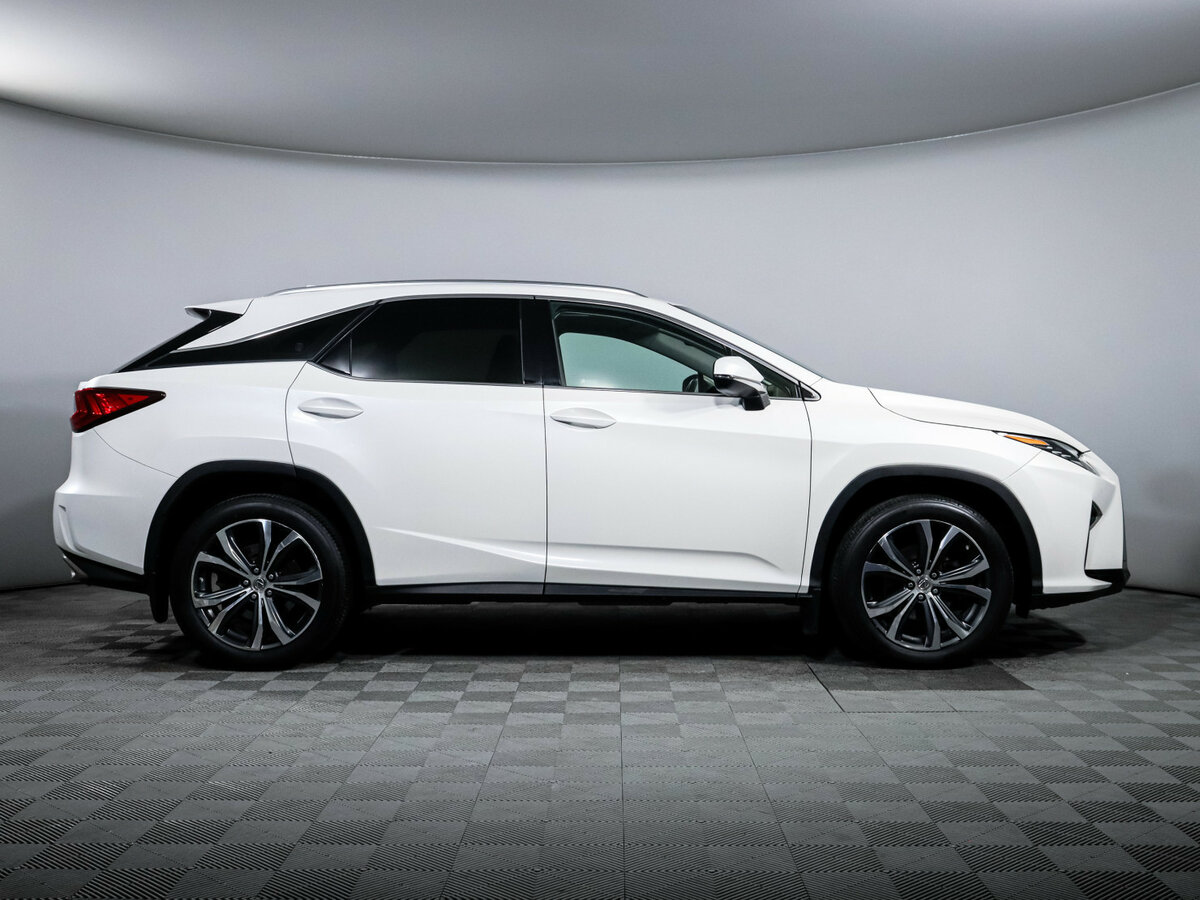 Lexus RX с пробегом — 2016 год. Фото: #3