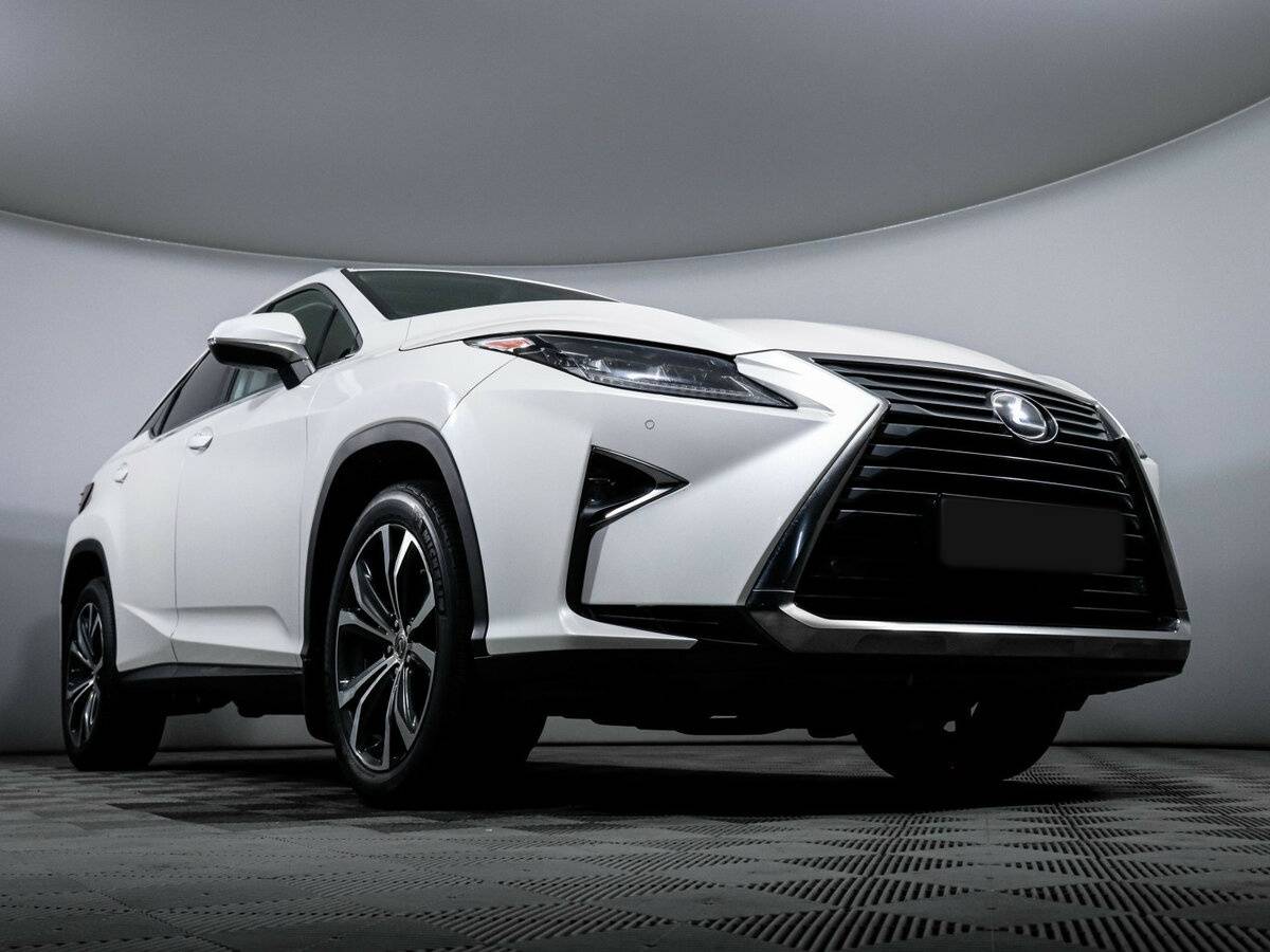Lexus RX с пробегом — 2016 год. Фото: #18