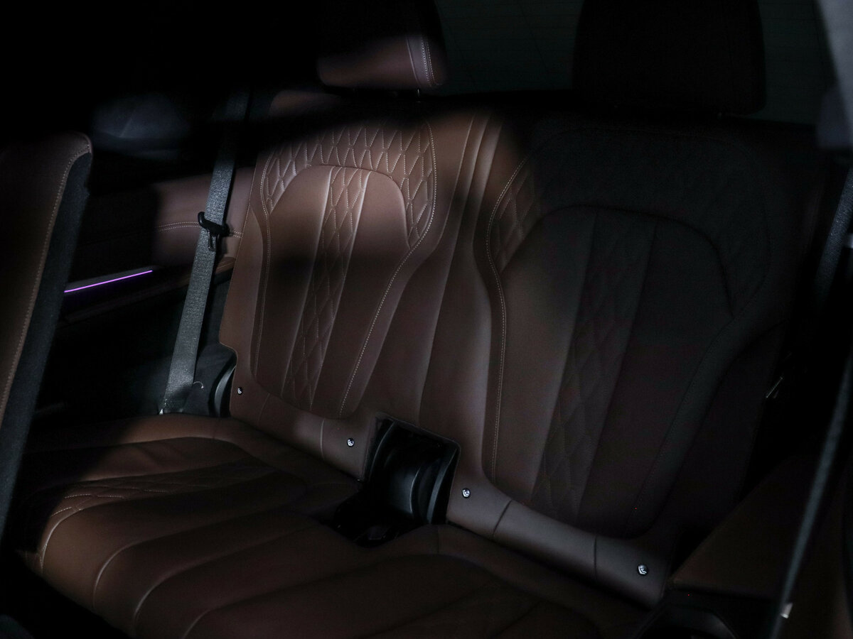 BMW X7 с пробегом — 2020 год. Фото: #21