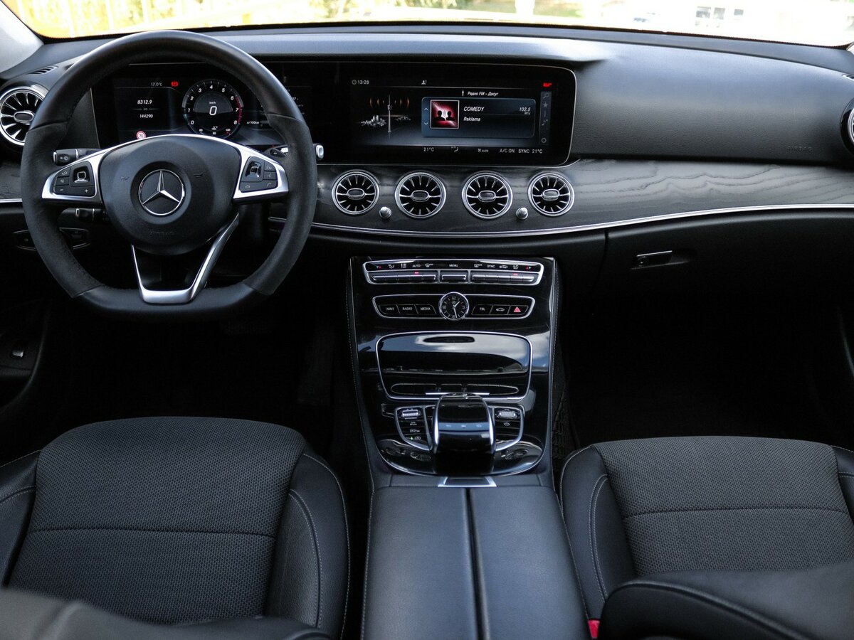 Mercedes-Benz E-Класс с пробегом — 2017 год. Фото: #9