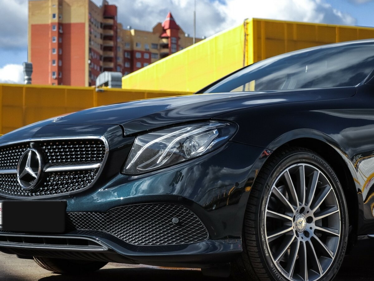 Mercedes-Benz E-Класс с пробегом — 2017 год. Фото: #12
