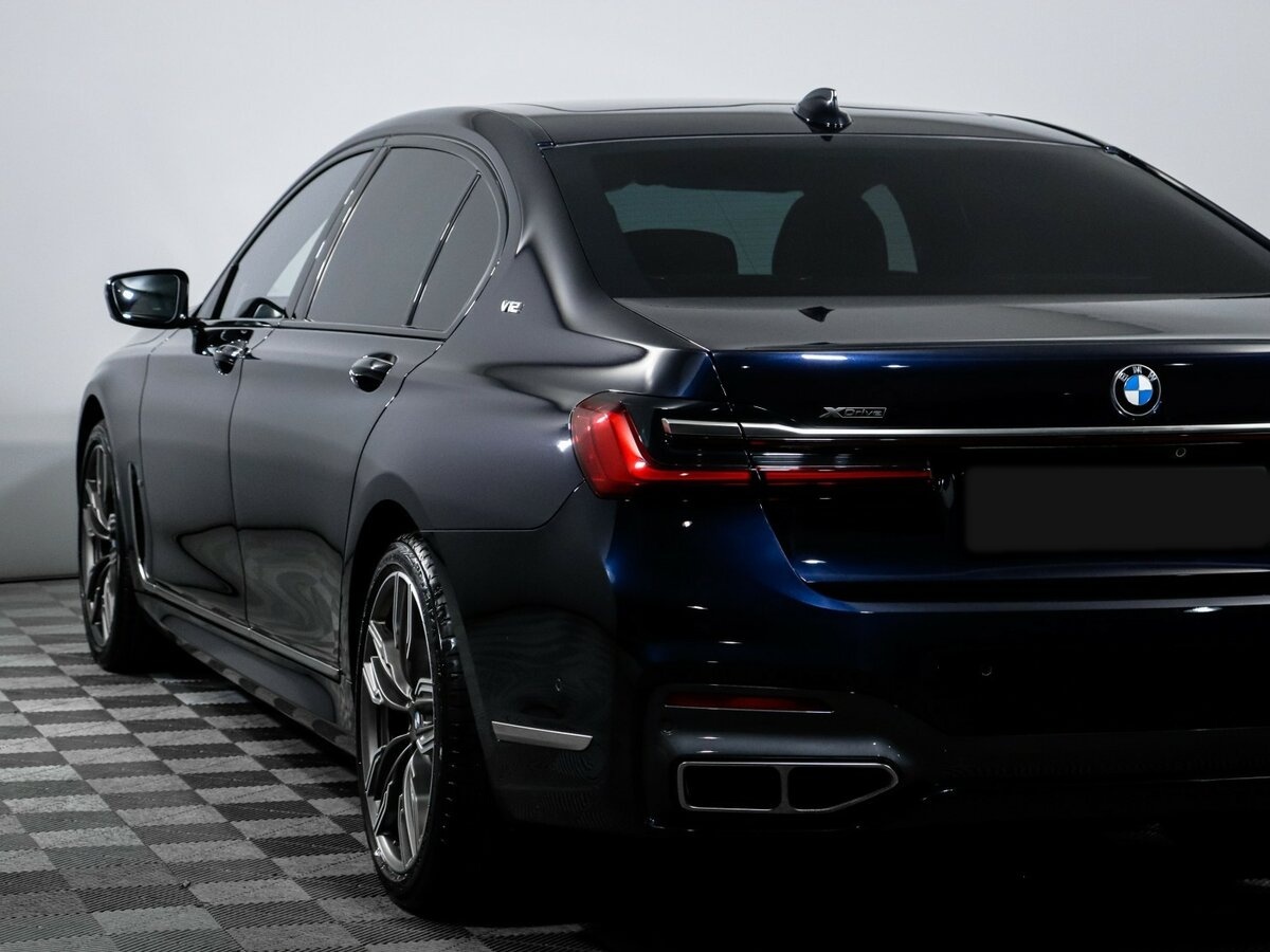 BMW 7 серии с пробегом — 2021 год. Фото: #15