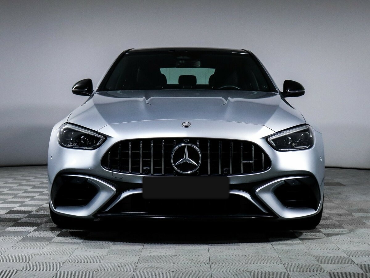 Mercedes-Benz C-Класс AMG с пробегом — 2023 год. Фото: #1