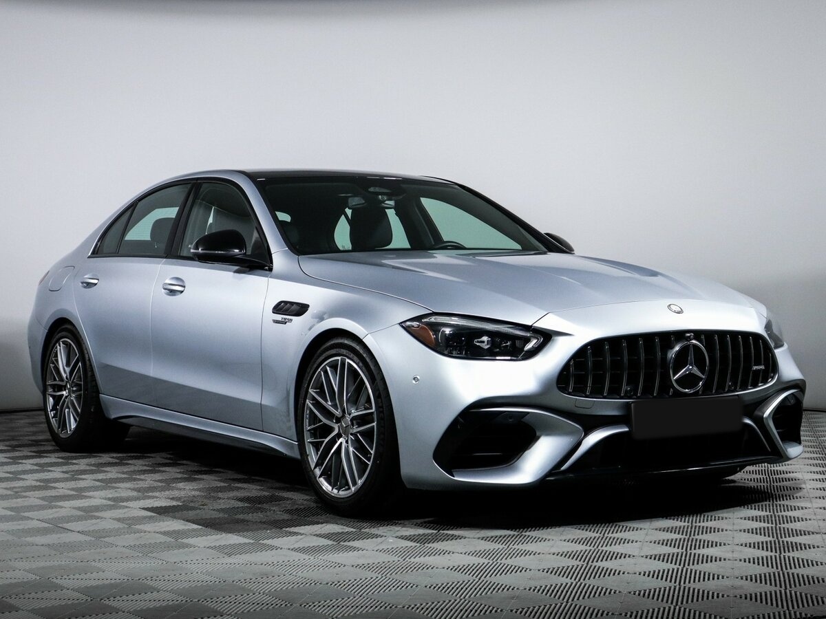 Mercedes-Benz C-Класс AMG с пробегом — 2023 год. Фото: #2