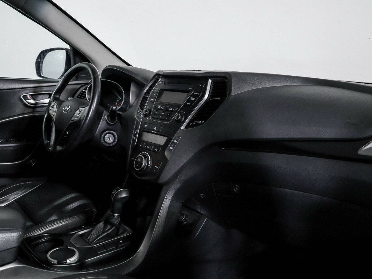 Hyundai Santa Fe с пробегом — 2014 год. Фото: #8