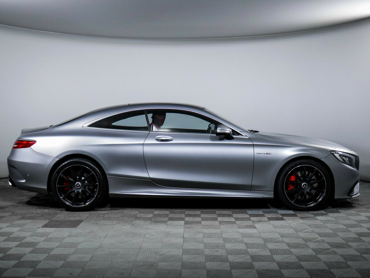 Mercedes-Benz S-Класс AMG с пробегом — 2015 год. Фото: #3