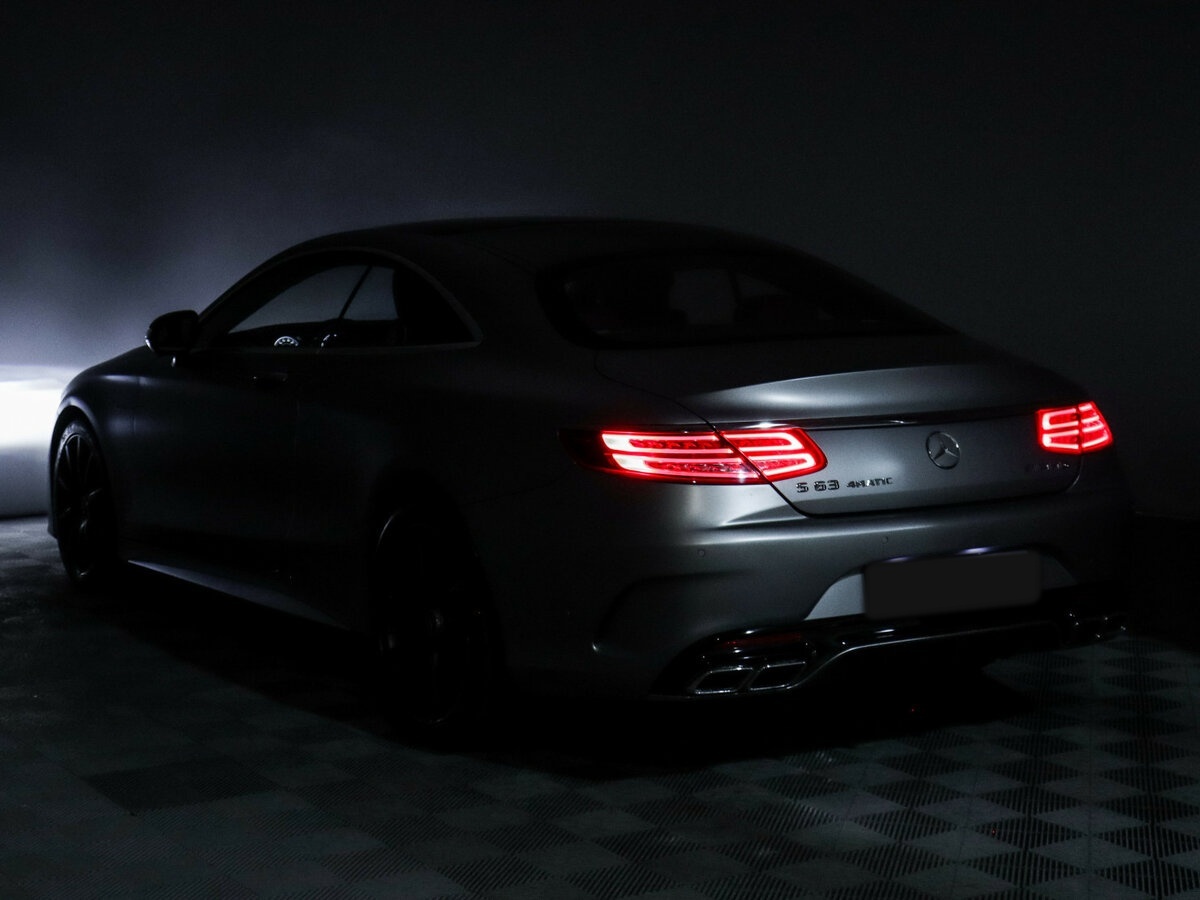 Mercedes-Benz S-Класс AMG с пробегом — 2015 год. Фото: #19