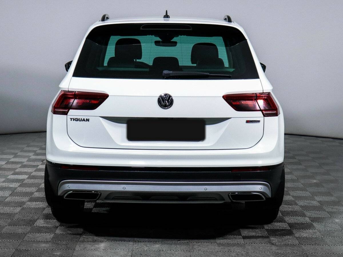 Volkswagen Tiguan с пробегом — 2020 год. Фото: #4