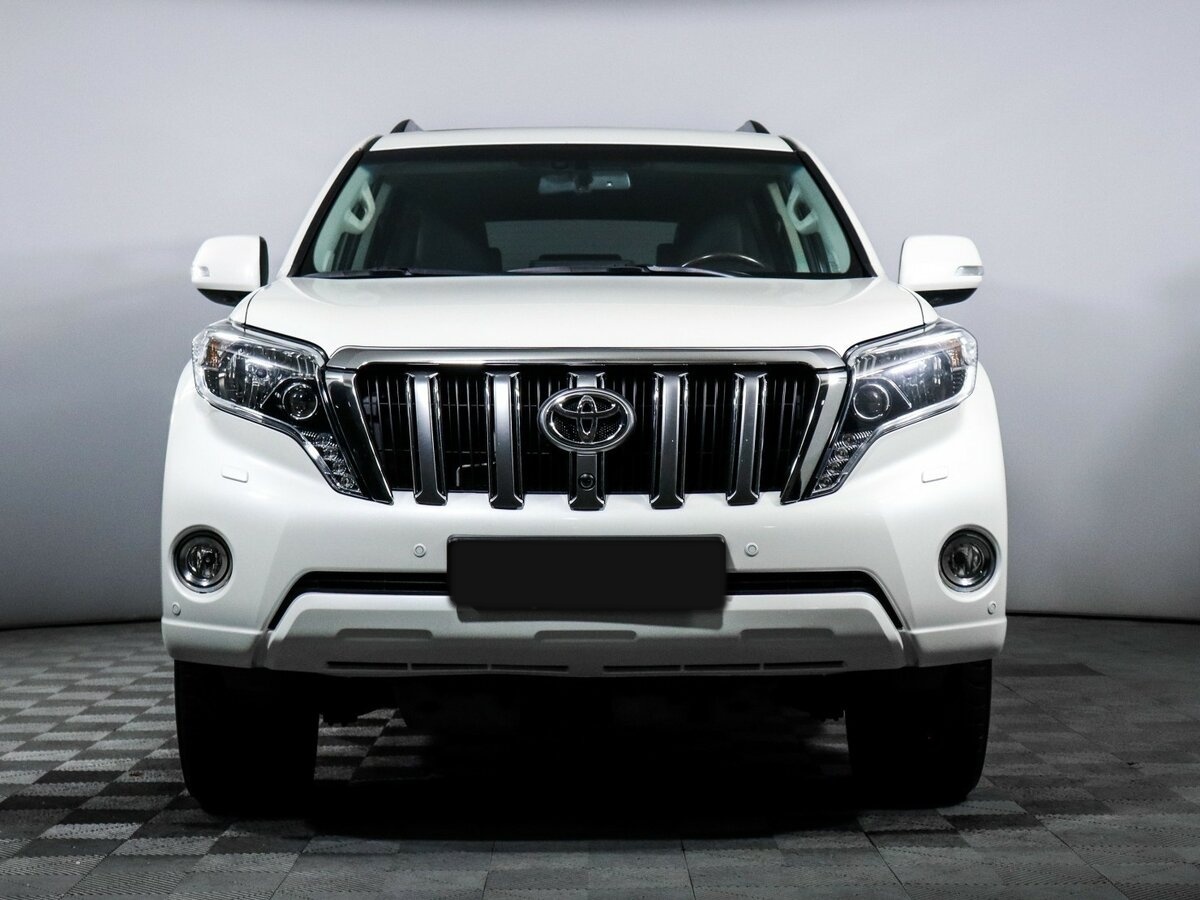 Toyota Land Cruiser Prado с пробегом — 2015 год. Фото: #1