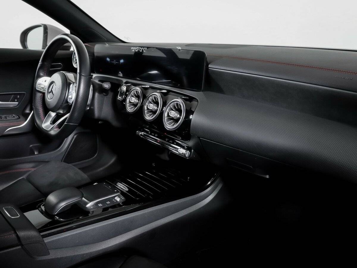Mercedes-Benz CLA с пробегом — 2019 год. Фото: #8