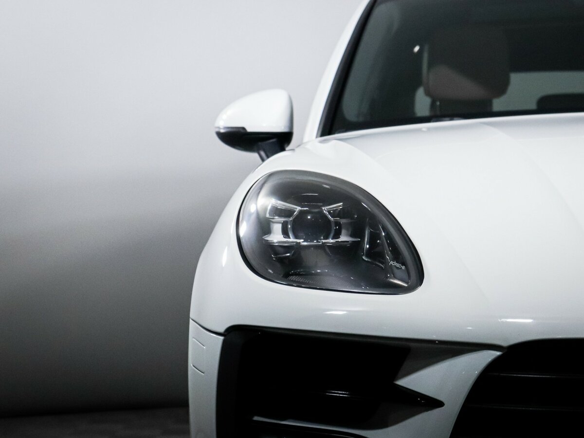 Porsche Macan с пробегом — 2019 год. Фото: #16