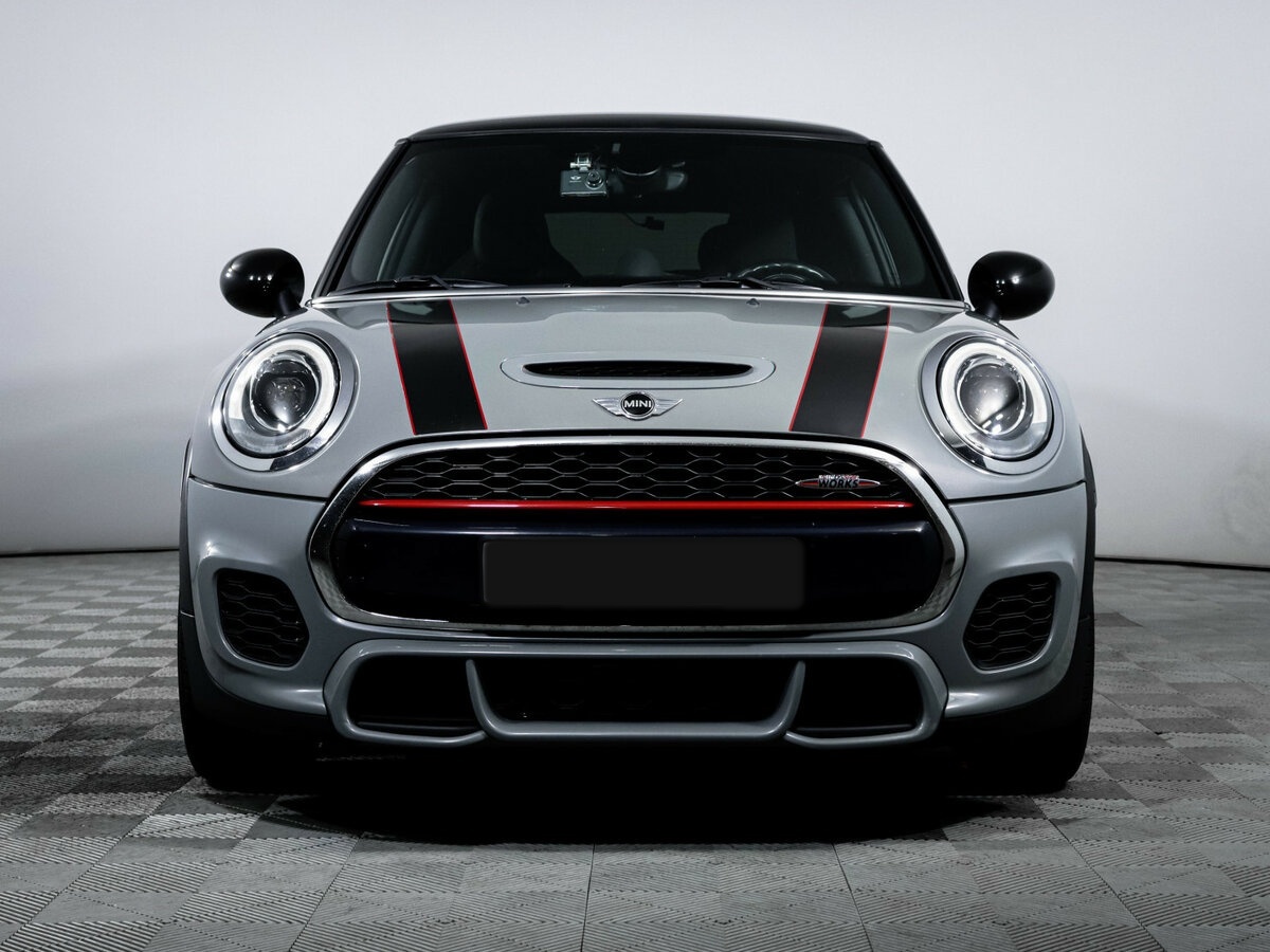 Mini Hatch с пробегом — 2017 год. Фото: #1