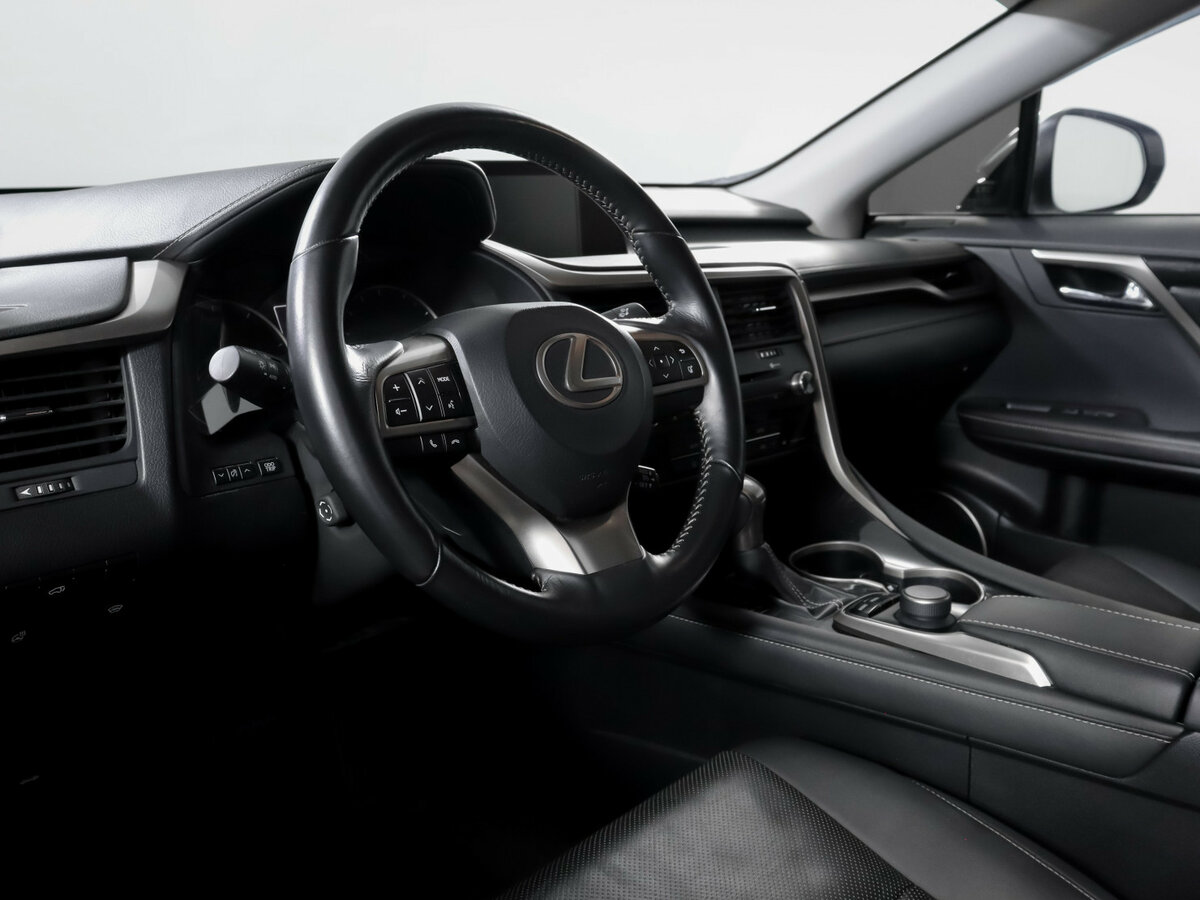 Lexus RX с пробегом — 2017 год. Фото: #12