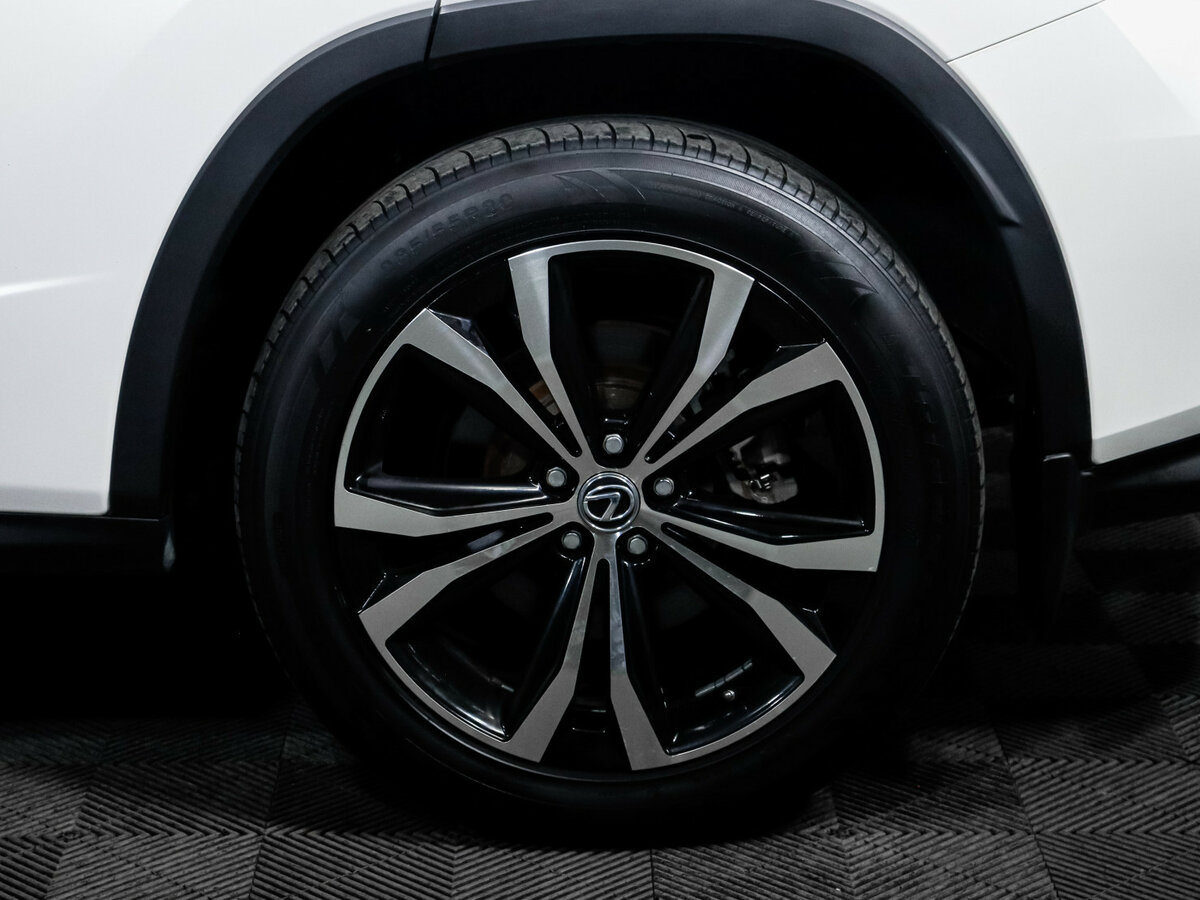 Lexus RX с пробегом — 2017 год. Фото: #13