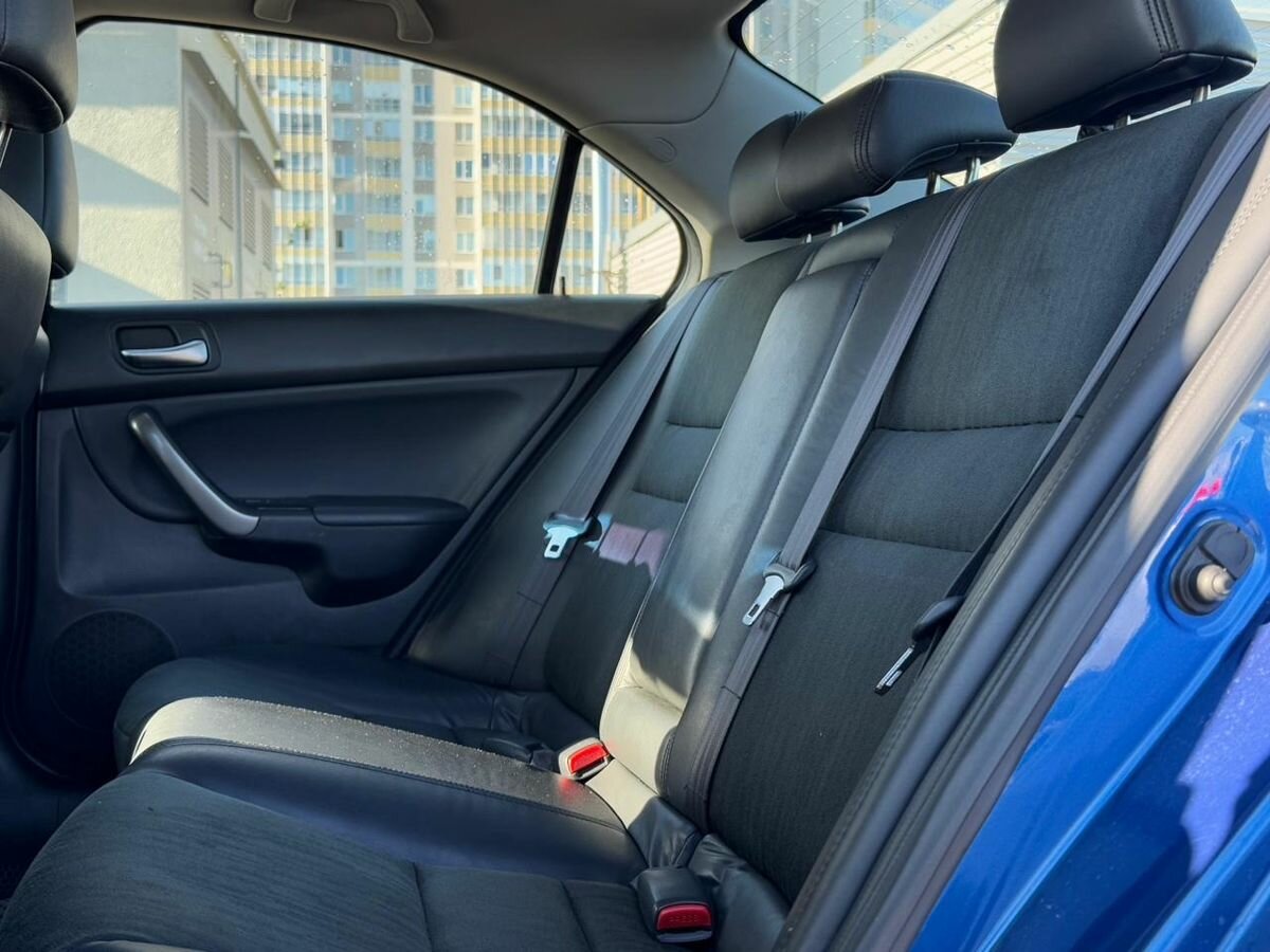 Honda Accord с пробегом — 2006 год. Фото: #15