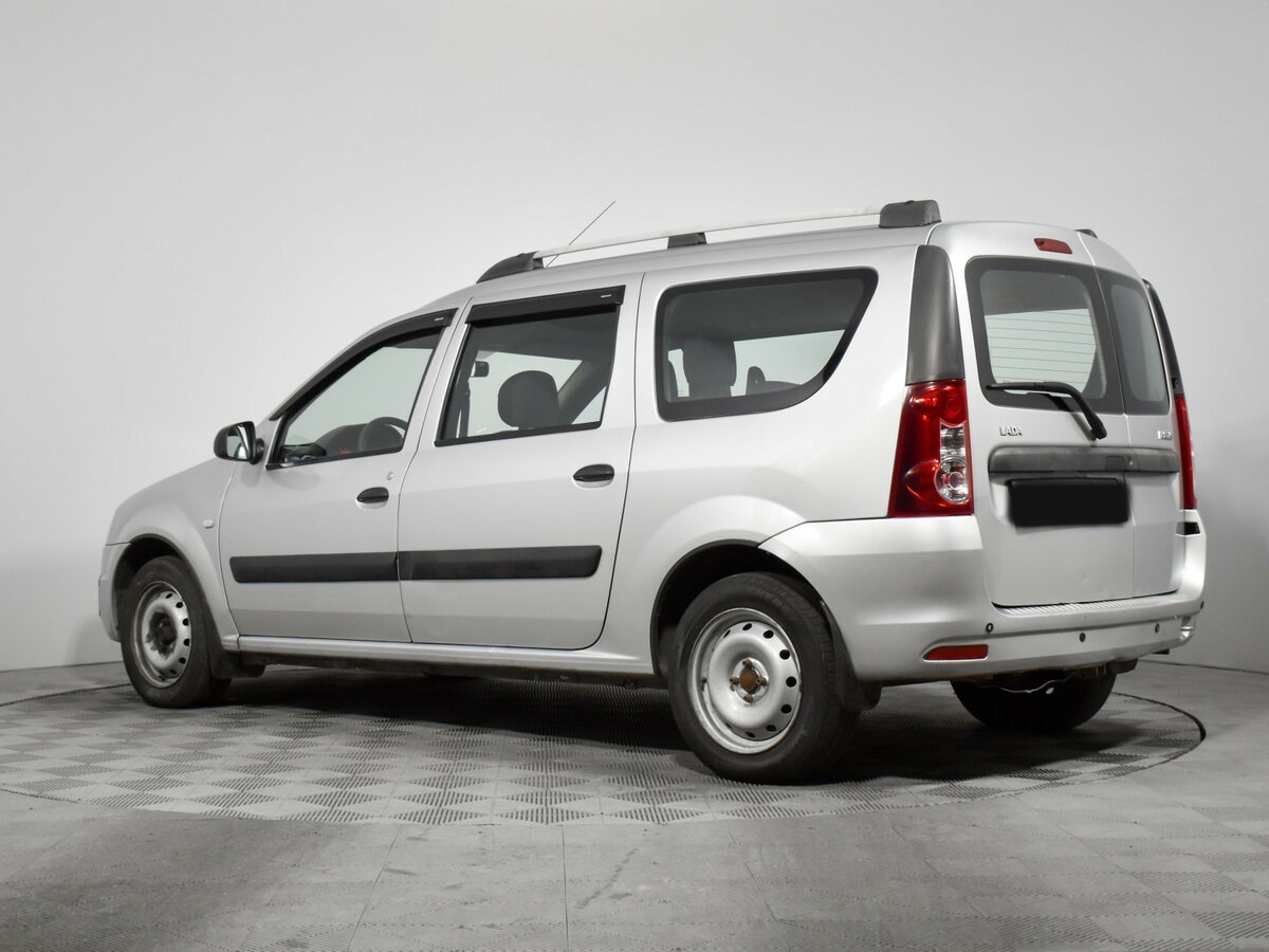 Lada (ВАЗ) Largus с пробегом — 2014 год. Фото: #5