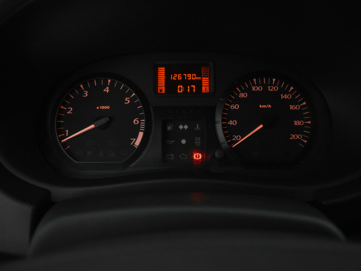 Lada (ВАЗ) Largus с пробегом — 2014 год. Фото: #13