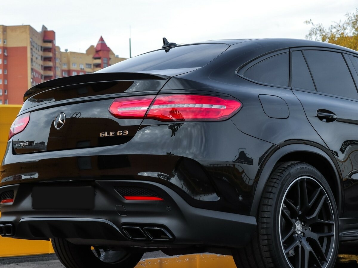 Mercedes-Benz GLE Coupe AMG с пробегом — 2017 год. Фото: #12